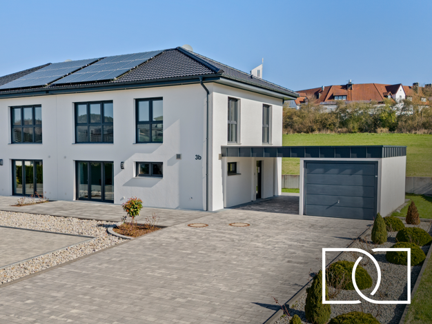 Doppelhaushälfte zum Kauf 469.000 € 4 Zimmer 126 m² 487,3 m² Grundstück frei ab sofort Lanzendorf Himmelkron 95502