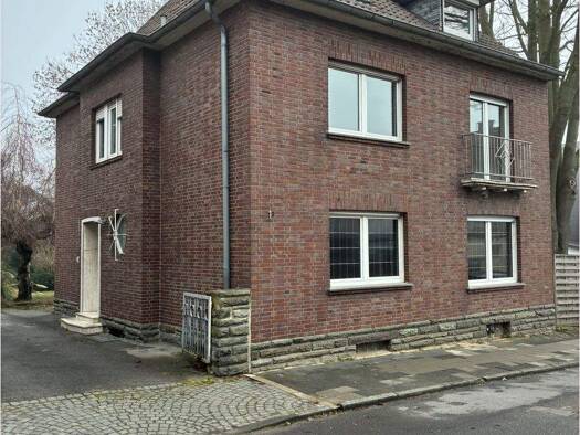 Einfamilienhaus zum Kauf 345.000 € 8 Zimmer 187 m² 651 m² Grundstück Schaufenberg Alsdorf 52477