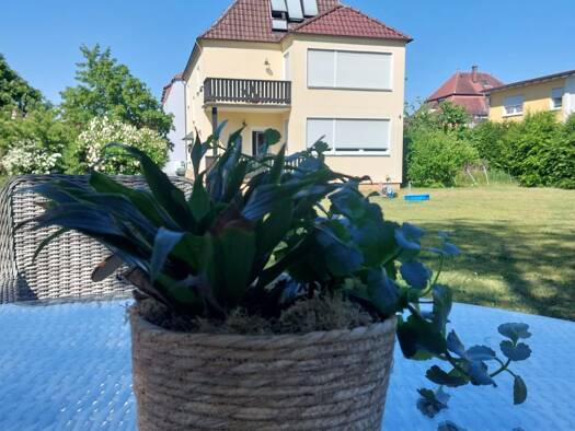 Einfamilienhaus zur Miete 2.000 € 9 Zimmer 230 m² 2.000 m² Grundstück frei ab 01.11.2026 Gunzenhausen Gunzenhausen 91710