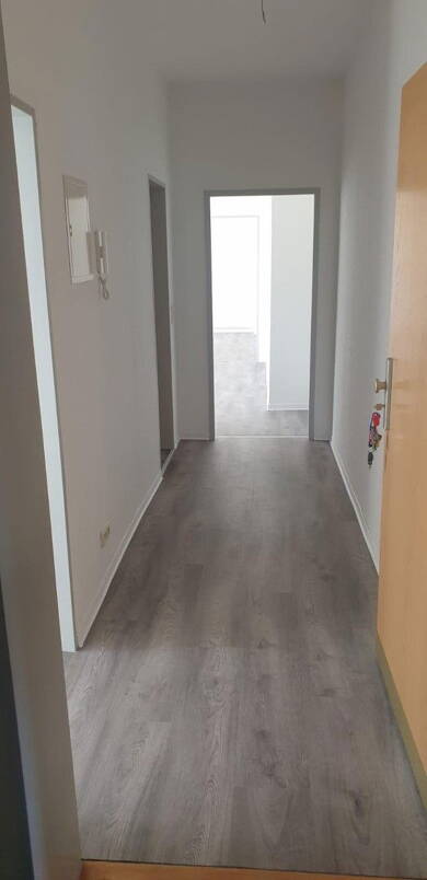 Wohnung zur Miete 527 € 2 Zimmer 70,2 m² EG Aschersleben Aschersleben 06449