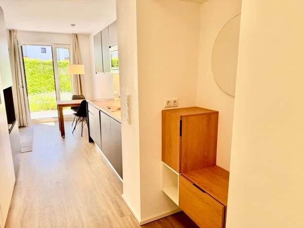 Studio zur Miete 687 € 1 Zimmer 36,8 m² frei ab sofort Niederkasseler Straße 99 Schwarzrheindorf Bonn 53225