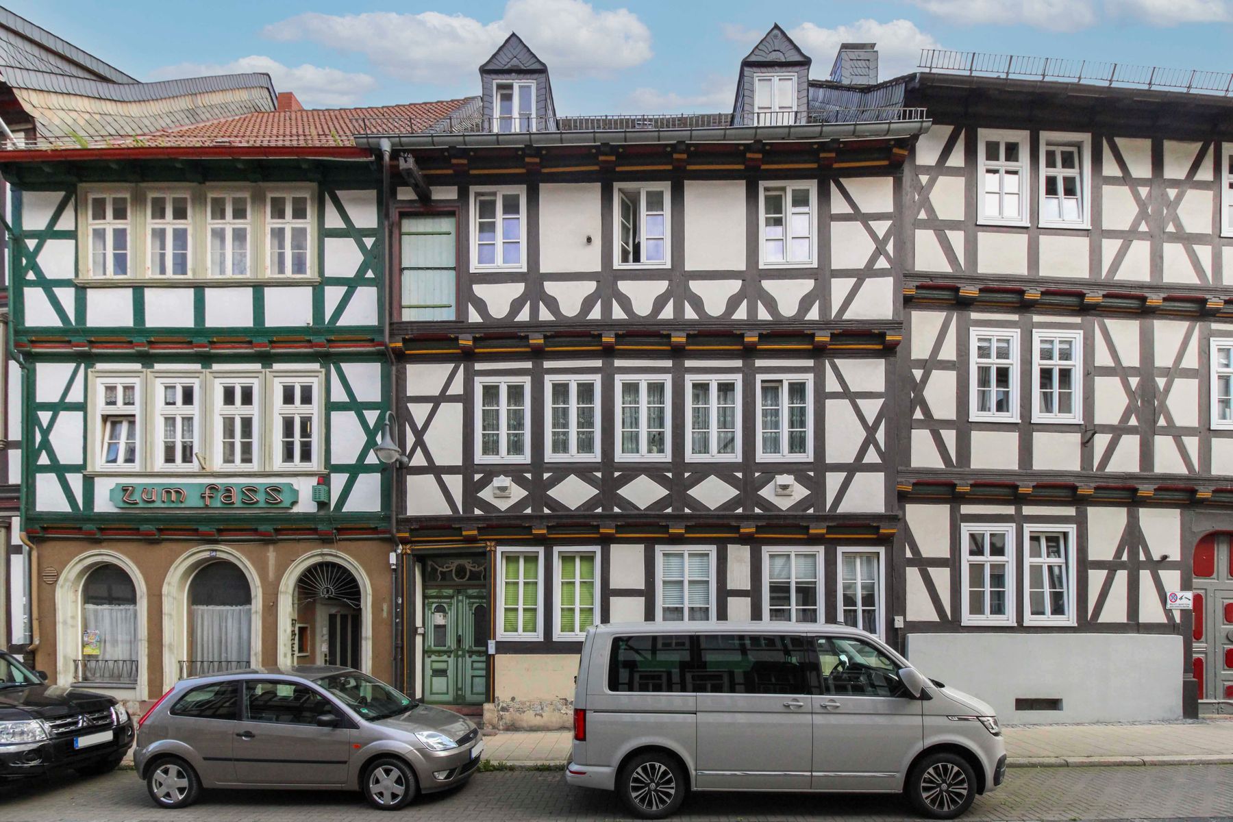 Mehrfamilienhaus zum Kauf als Kapitalanlage geeignet 449.000 € 20 Zimmer 479 m²<br/>Wohnfläche 300 m²<br/>Grundstück Innenstadt Goslar 38640