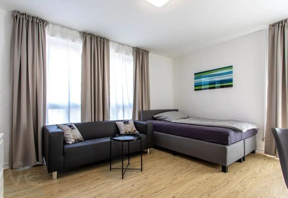 Apartment zur Miete 1.250 € 1 Zimmer 31 m²<br/>Wohnfläche 4.<br/>Geschoss 15.03.2025<br/>Verfügbarkeit Feuerbachstraße 00 4.OG Westend - Süd Frankfurt am Main 60325