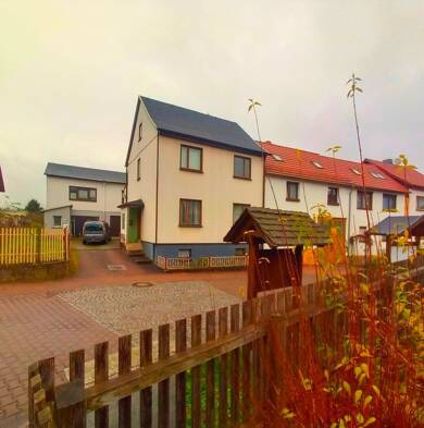 Mehrfamilienhaus zum Kauf 149.000 € 9 Zimmer 207 m² 1.750 m² Grundstück frei ab sofort Altenbergen Georgenthal 99887