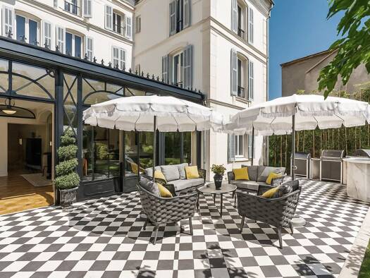 Einfamilienhaus zum Kauf 15 Zimmer 680 m² Nord ST CYR SUR MER 83270