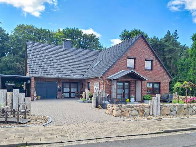 Haus zum Kauf 498.000 € 1 Zimmer 182 m² 925 m² Grundstück Brunsbüttel 25541