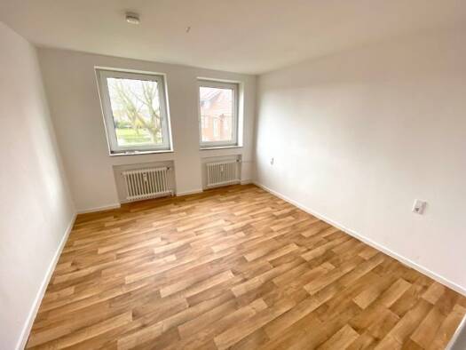 Wohnung zur Miete 540 € 2 Zimmer 65 m² 1. Geschoss frei ab 01.10.2025 Folkmar Allena Straße 3 Leer Leer 26789
