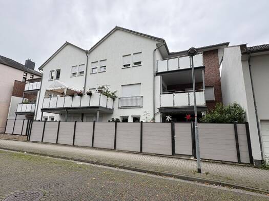 Wohnung zum Kauf 180.000 € 3 Zimmer 83,3 m² EG Nordenham 26954