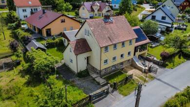 Doppelhaushälfte zum Kauf 139.000 € 4 Zimmer 84 m² 350 m² Grundstück Hohnstein Hohnstein 01848