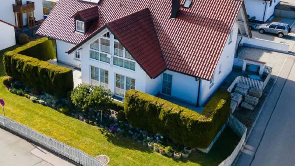 Wohnung zur Miete 1.420 € 5 Zimmer 130 m² Geschoss 1/3 frei ab sofort Käufelkofen Ergolding 84030