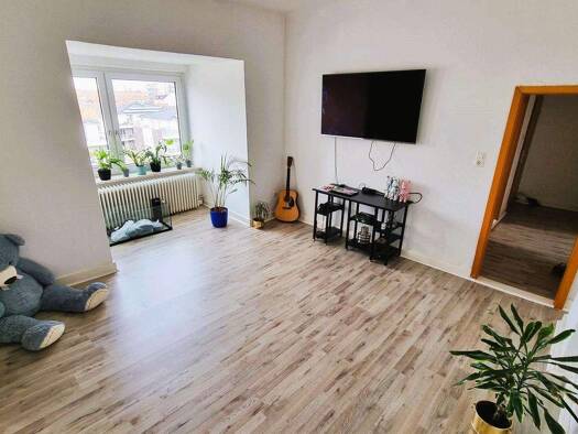 Wohnung zur Miete 490 € 2 Zimmer 58 m² frei ab sofort Heppens Wilhelmshaven 26384