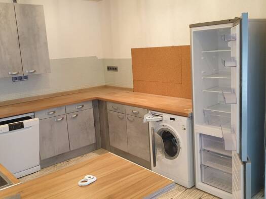 WG-Zimmer zur Miete 650 € 3,5 Zimmer 80 m² Geschoss EG/2 frei ab 01.05.2026 Mittelstraße 3 Frommershausen Vellmar 34246