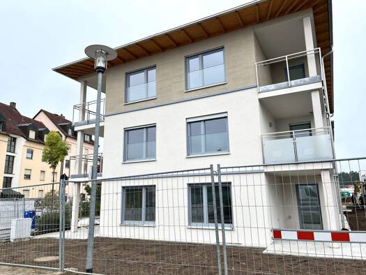 Terrassenwohnung zur Miete - Erstbezug 1.138 € 3 Zimmer 84,3 m² EG frei ab sofort Pruppacher Weg 22 Roth 91154