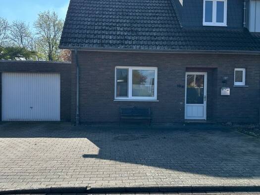 Doppelhaushälfte zum Kauf 275.000 € 5 Zimmer 105 m² Dinklage 49413