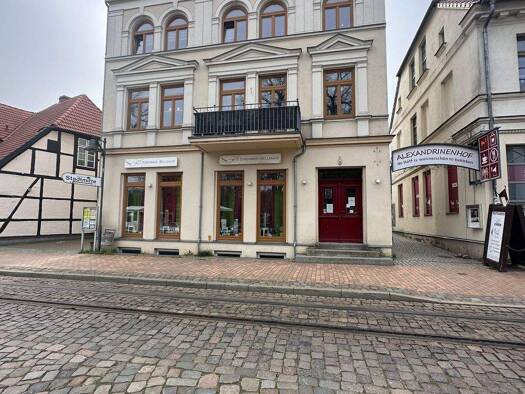 Wohnung zur Miete 980 € 3 Zimmer 82 m² frei ab 01.04.2026 Bad Doberan 18209