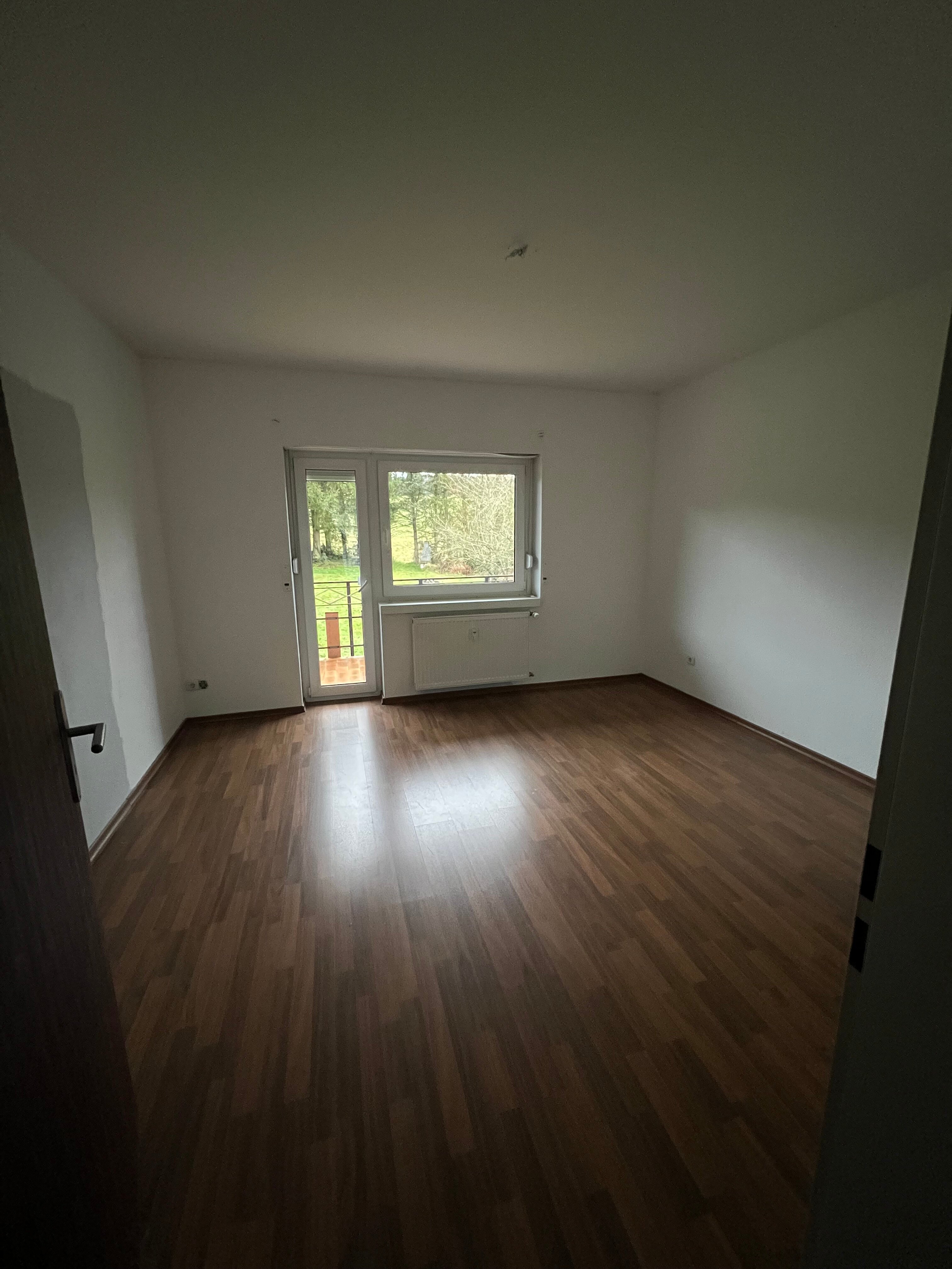 Wohnung zur Miete 500 € 7 Zimmer 110 m²<br/>Wohnfläche EG<br/>Geschoss 01.01.2025<br/>Verfügbarkeit Bergstraße 7 Kötterichen 56767