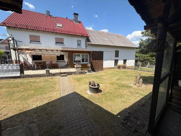 Mehrfamilienhaus zum Kauf 297.000 € 12 Zimmer 276 m² 1.472 m² Grundstück Höckersdorf Mücke 35325