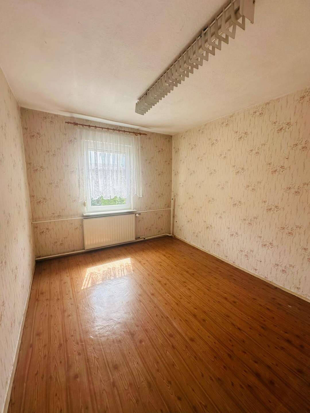 Property thumbnail 8