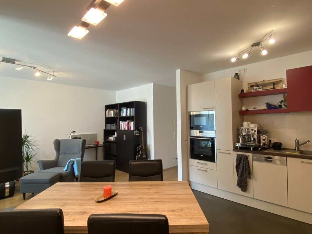 Wohnung zur Miete 1.410 € 2 Zimmer 63,6 m²<br/>Wohnfläche 2.<br/>Geschoss 15.02.2025<br/>Verfügbarkeit Albert-Schweitzer-Straße Neuperlach München 81735