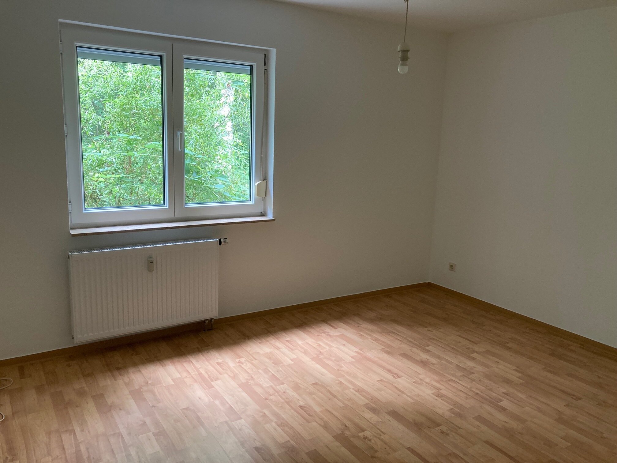 Wohnung zur Miete nur mit Wohnberechtigungsschein 440 € 4 Zimmer 89,9 m²<br/>Wohnfläche EG<br/>Geschoss ab sofort<br/>Verfügbarkeit Lauffener Ring 5 Meuselwitz Meuselwitz 04610