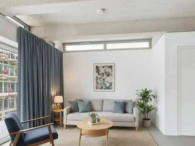 Studio zur Miete 897 € 2 Zimmer 48,6 m² 5. Geschoss frei ab 19.03.2026 Lion-Feuchtwanger-Straße Kaulsdorf Berlin 12619