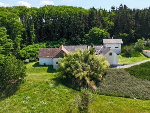 Haus zum Kauf 269.000 € 3 Zimmer 129,4 m² 4.700 m² Grundstück Kukmirn 7543