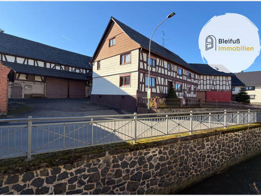 Bauernhaus zum Kauf 169.000 € 10 Zimmer 239 m² 2.729 m² Grundstück Unter-Seibertenrod Ulrichstein / Unter-Seibertenrod 35327