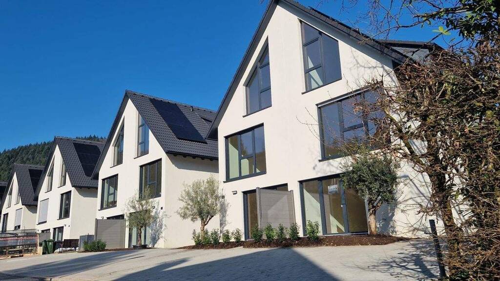 Doppelhaushälfte zum Kauf provisionsfrei 904.000 € 6 Zimmer 202,2 m² 291 m² Grundstück Hermann-Walker-Str. 26 Neckargemünd 69151