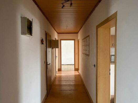 Mehrfamilienhaus zum Kauf 89.000 € 12 Zimmer 260 m² 1.080 m² Grundstück Stollberg Stollberg/Erzgeb. 09366