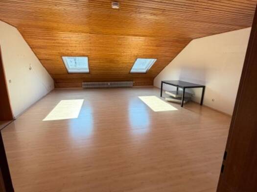 Wohnung zur Miete 650 € 3 Zimmer 78,3 m² Geschoss 2/3 frei ab sofort Kreuzgasse 7 Leihgestern Linden 35440