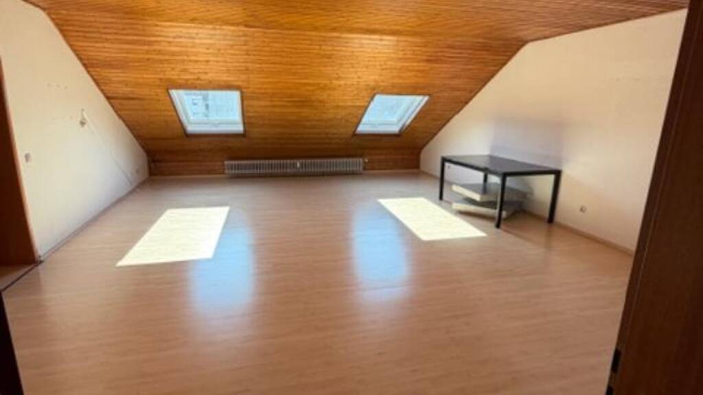 Wohnung zur Miete 650 € 3 Zimmer 78,3 m² Geschoss 2/3 frei ab sofort Kreuzgasse 7 Leihgestern Linden 35440