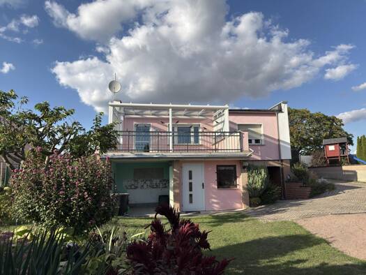 Bungalow zum Kauf 324.000 € 3 Zimmer 100 m² 708 m² Grundstück frei ab sofort Gottfried-Keller-Siedlung Halle (Saale) 06118