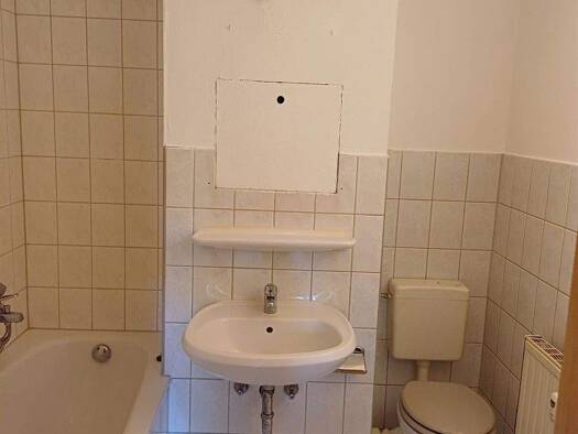 Wohnung zur Miete 329 € 3 Zimmer 59,7 m² 1. Geschoss frei ab 01.01.2026 Am Wurzbächle 9 Wurzbach 07343