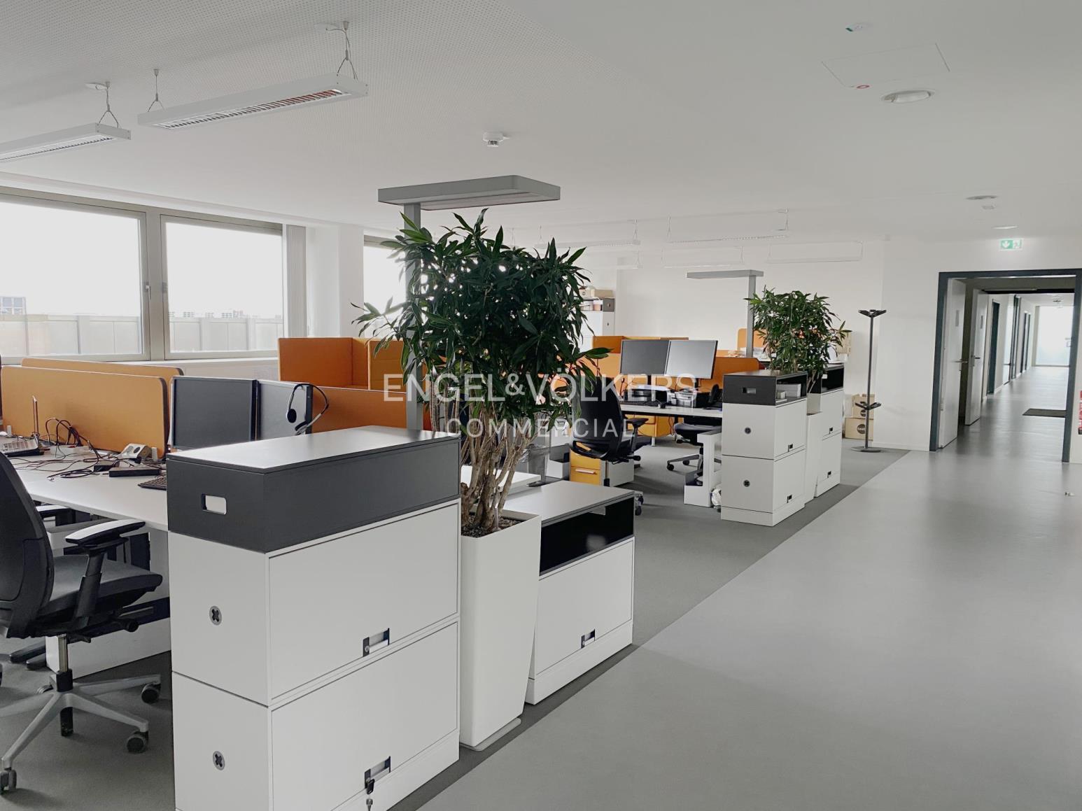 Büro-/Praxisfläche zur Miete 18 € 994,8 m²<br/>Bürofläche ab 994,8 m²<br/>Teilbarkeit Charlottenburg Berlin 10587