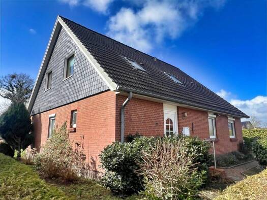 Einfamilienhaus zum Kauf 295.000 € 7 Zimmer 161,5 m² 932 m² Grundstück Schillsdorf 24637