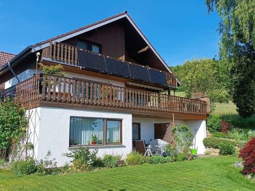 Einfamilienhaus zum Kauf 680.000 € 9 Zimmer 203,7 m² 934 m² Grundstück Stockach Stockach 78333