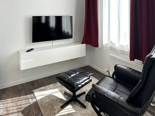 Studio zur Miete 1.095 € 1 Zimmer 23 m² frei ab sofort Triftstraße Niederrad Frankfurt am Main 60528