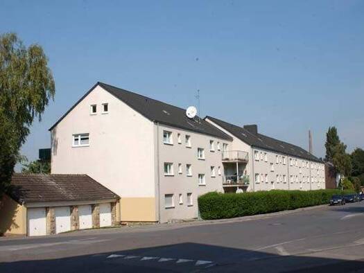 Wohnung zur Miete 695 € 3 Zimmer 87,4 m² 1. Geschoss Mittelstraße 49 Velau-Steinfurt Stolberg 52222