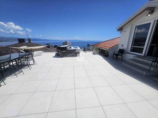 Wohnung zur Miete 1.800 € 3 Zimmer 85 m² Opatija - Centar, Opatija Centar