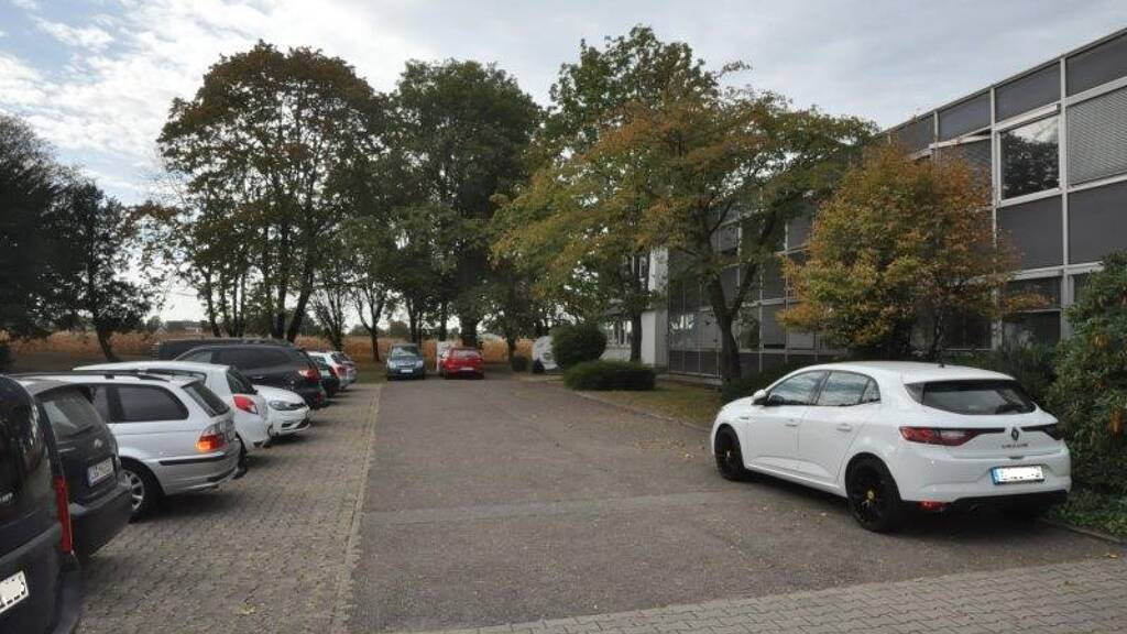 Büro zur Miete 680 m² Bürofläche teilbar ab 210 m² Lahr Lahr/Schwarzwald 77933