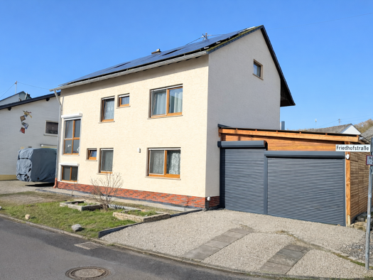 Einfamilienhaus zum Kauf provisionsfrei 850.000 € 6,5 Zimmer 250 m² 564 m² Grundstück Langsur 54308