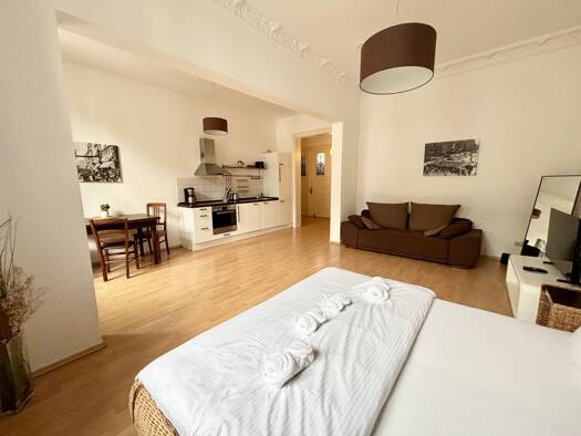 Wohnung zum Kauf 189.000 € 1 Zimmer 53,5 m² 2. Geschoss Gottschedstraße 38 Zentrum-West Mitte 04109