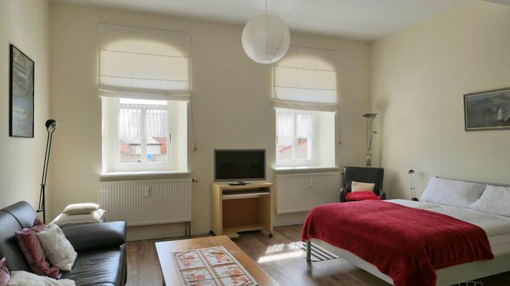 Studio zur Miete Wohnen auf Zeit 650 € 1 Zimmer 50 m² frei ab sofort Oßmannstedt Ilmtal-Weinstraße 99510