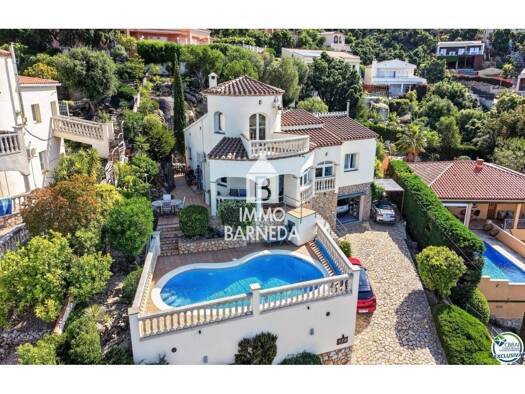 Villa zum Kauf 650.000 € 3 Zimmer 219 m² Belgica 174 Palau-saverdera 17495