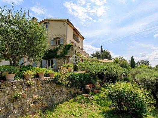 Haus zum Kauf 1.750.000 € 235 m² 13.700 m² Grundstück Montauroux 83440