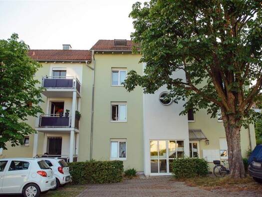 Wohnung zur Miete 295 € 2 Zimmer 46 m² 2. Geschoss frei ab 01.03.2026 Dr.-Filchner-Str. 3a Amberg 92224