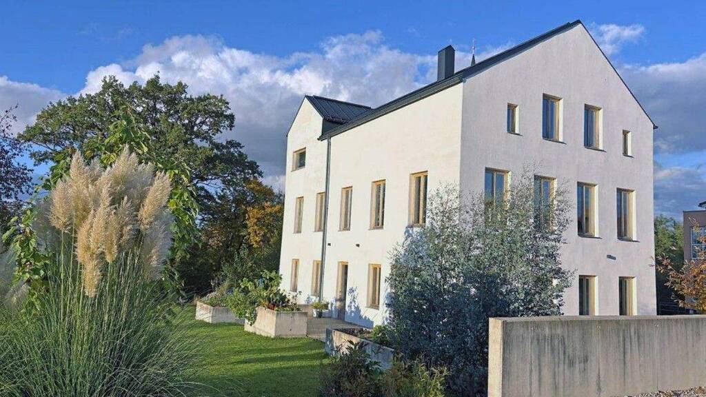 Einfamilienhaus zum Kauf 1.349.000 € 7 Zimmer 276 m² 1.716 m² Grundstück Gilgenberg am Weilhart 5133