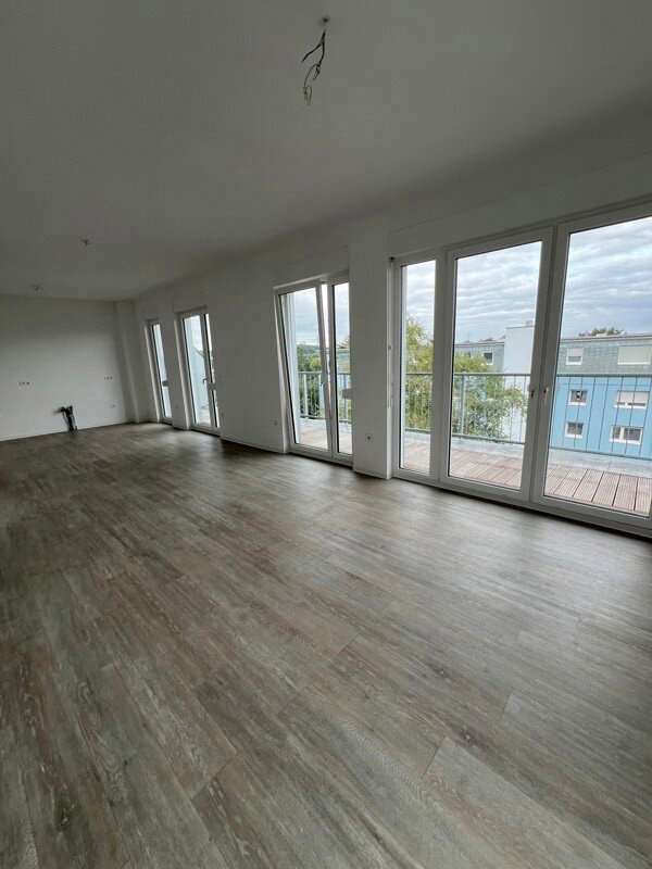 Wohnung zur Miete 786,03 € 3 Zimmer 74,9 m²<br/>Wohnfläche 27.10.2024<br/>Verfügbarkeit Walter-Rathenau-Str. 7 Südstadt Grevenbroich 41515