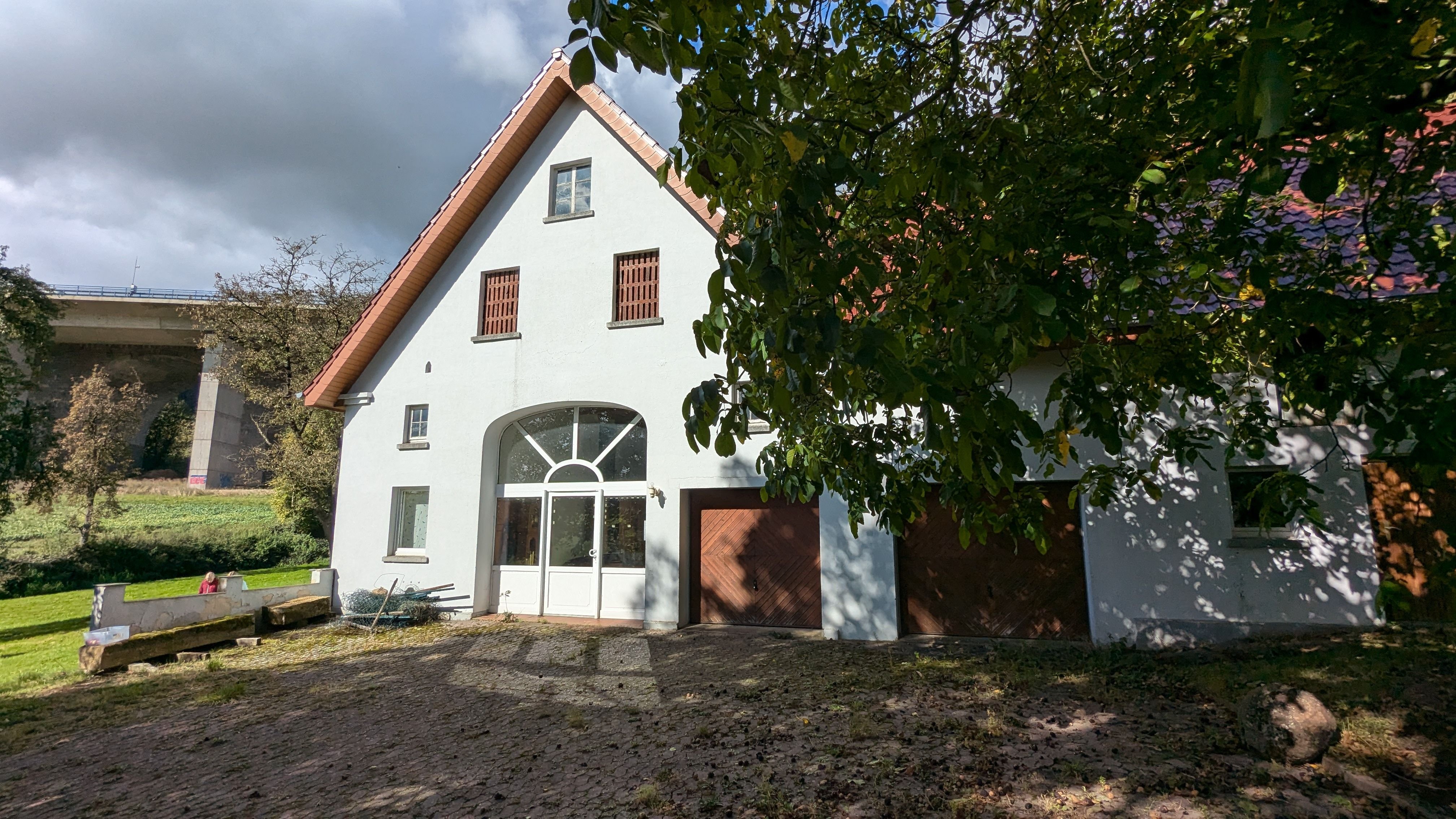 Bauernhaus zur Versteigerung provisionsfrei 195.000 € 8 Zimmer 180 m²<br/>Wohnfläche 7.500 m²<br/>Grundstück ab sofort<br/>Verfügbarkeit Vahrenbrinkstraße 97 Valdorf Vlotho 32602