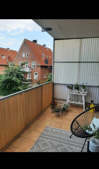 Wohnung zur Miete 680 € 2 Zimmer 61,8 m² Geschoss 2/4 frei ab 01.09.2025 Kiel 24105
